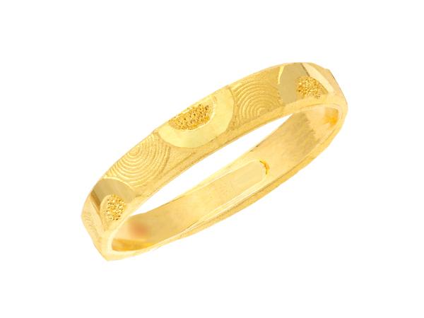 黃金刻花戒指尾戒 0.52錢