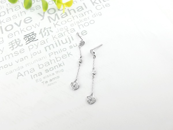 925純銀耳環-垂墜心型